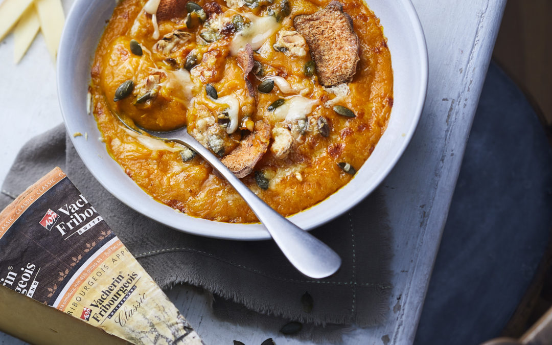 Velouté de patate douce aux noix de cajou, gratiné au Vacherin Fribourgeois AOP