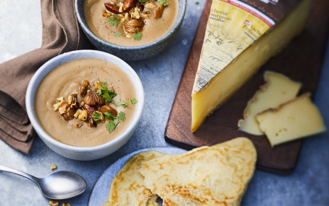 Velouté de châtaignes et son cheesenaan au Vacherin Fribourgeois AOP